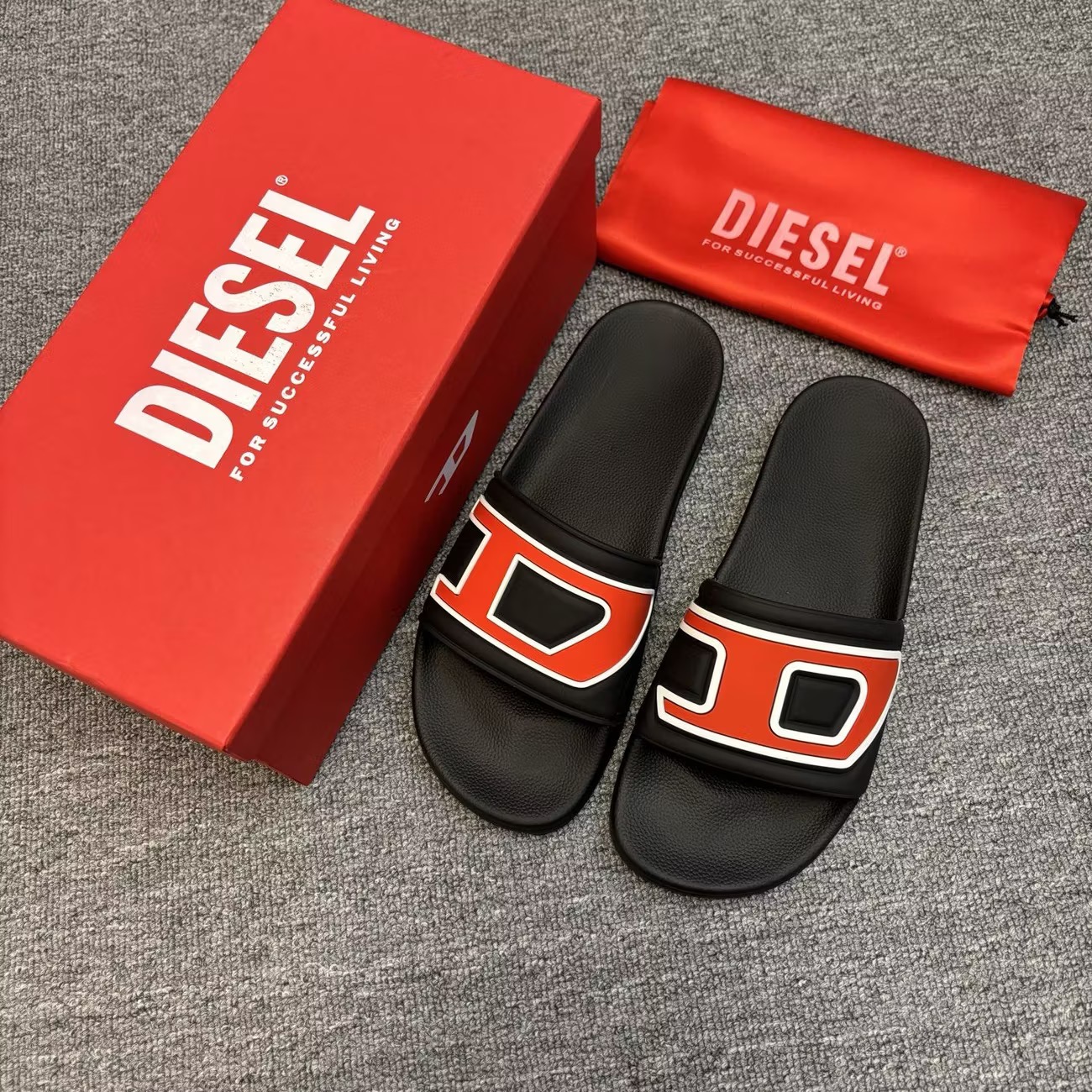 Diesel Sa-Mayemi D Pool Slides