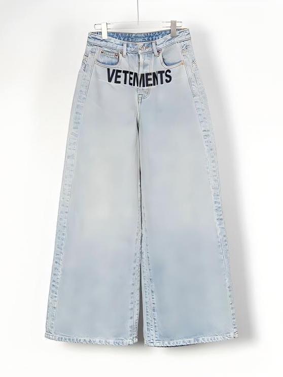 Vetements Printed Logo Wide-Leg Jeans