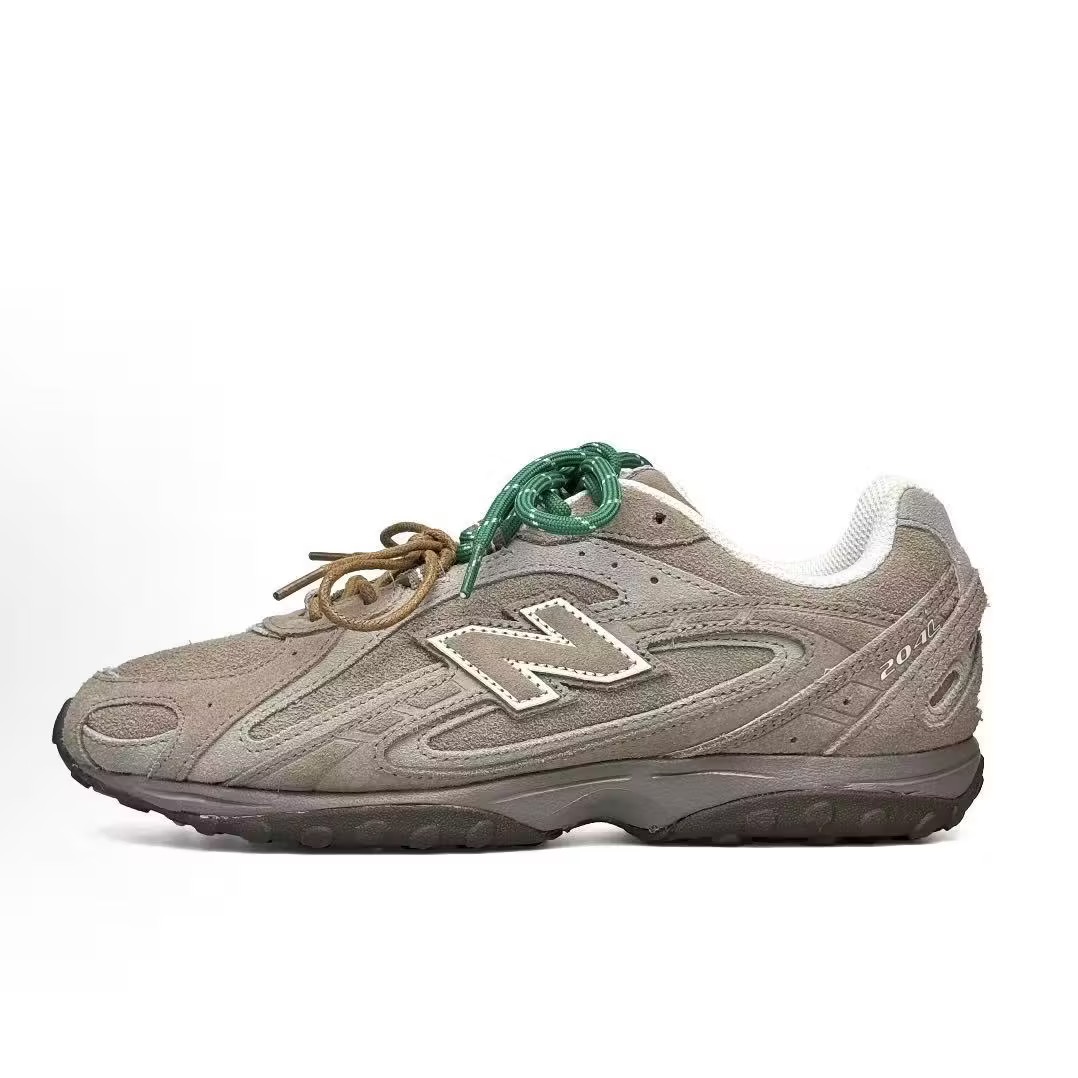 New Balance 204L