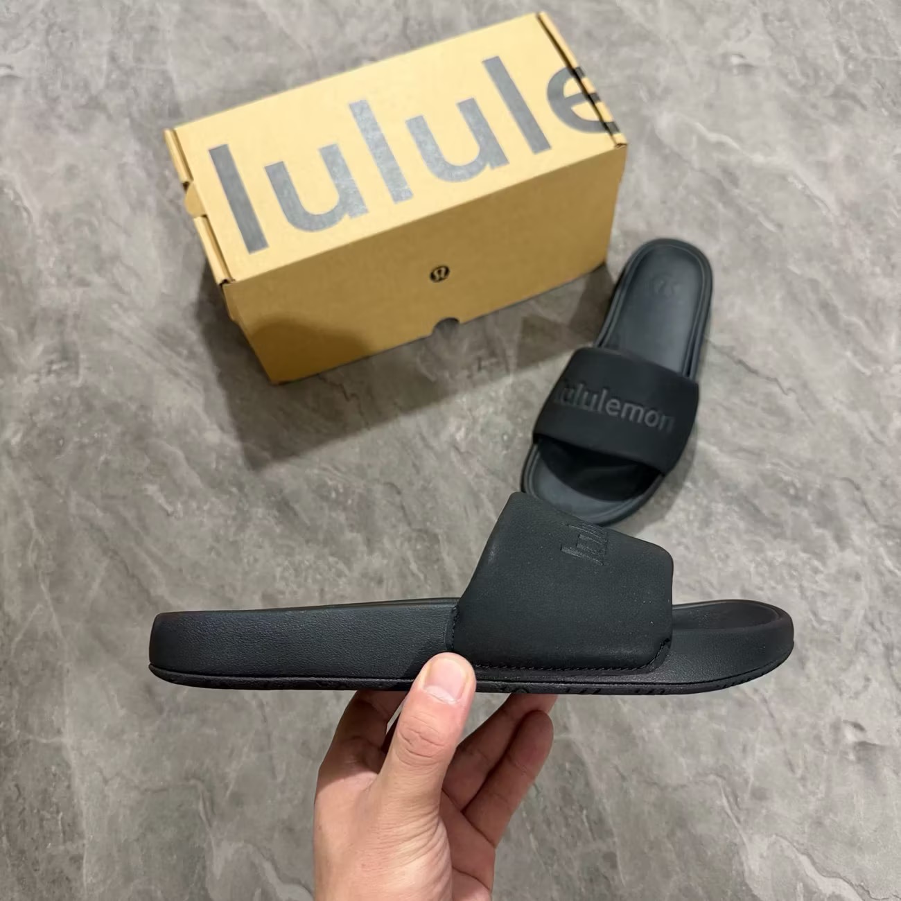 lululemon Restfeel Slide